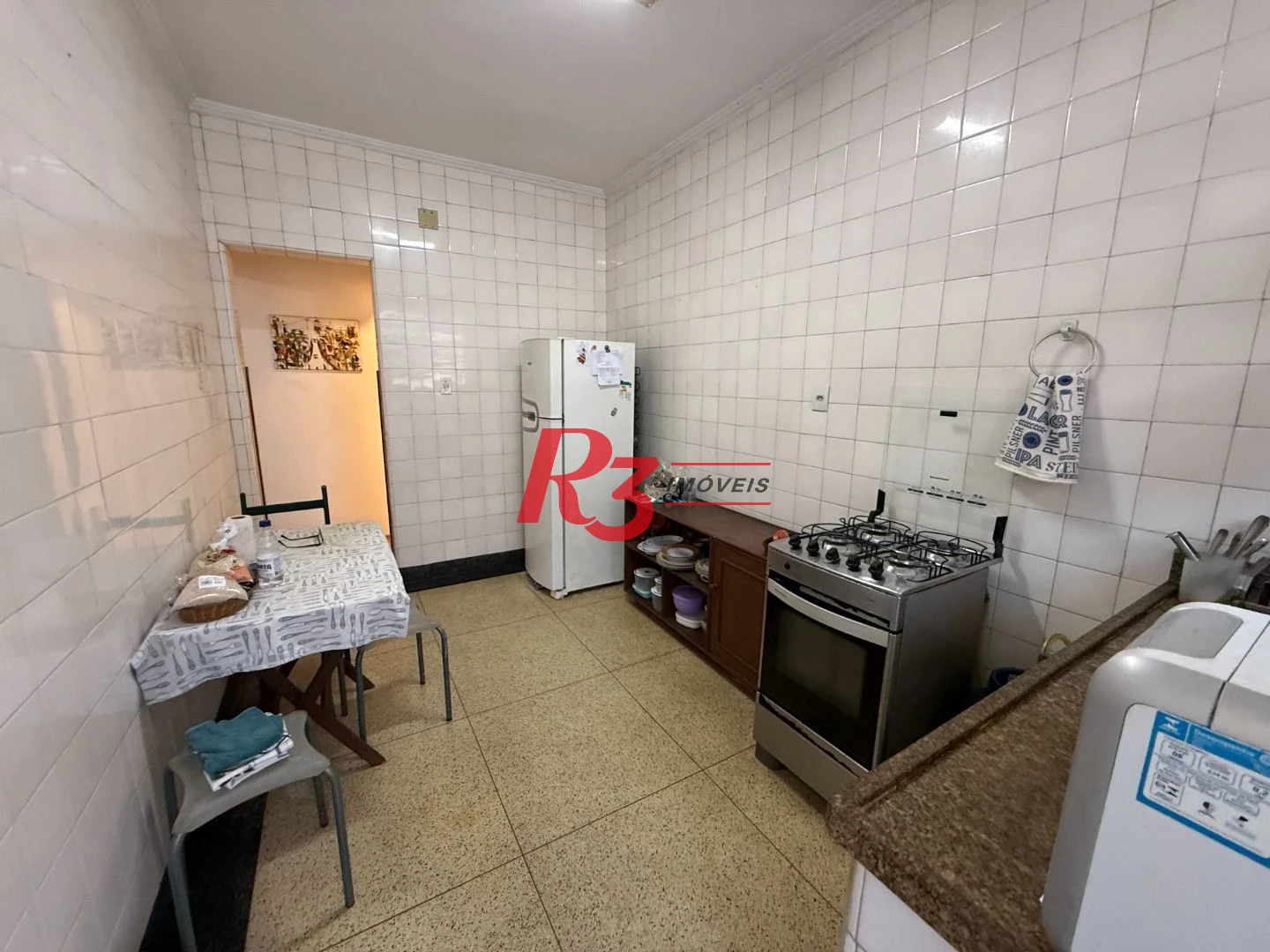 Apartamento com 2 dormitórios à venda, 75 m² por R$ 420.000,00 - Campo Grande - Santos/SP