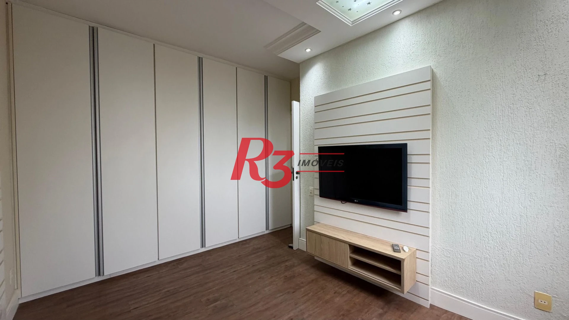 Apartamento com 2 dormitórios para alugar, 90 m² por R$ 4.500,00/mês - Campo Grande - Santos/SP