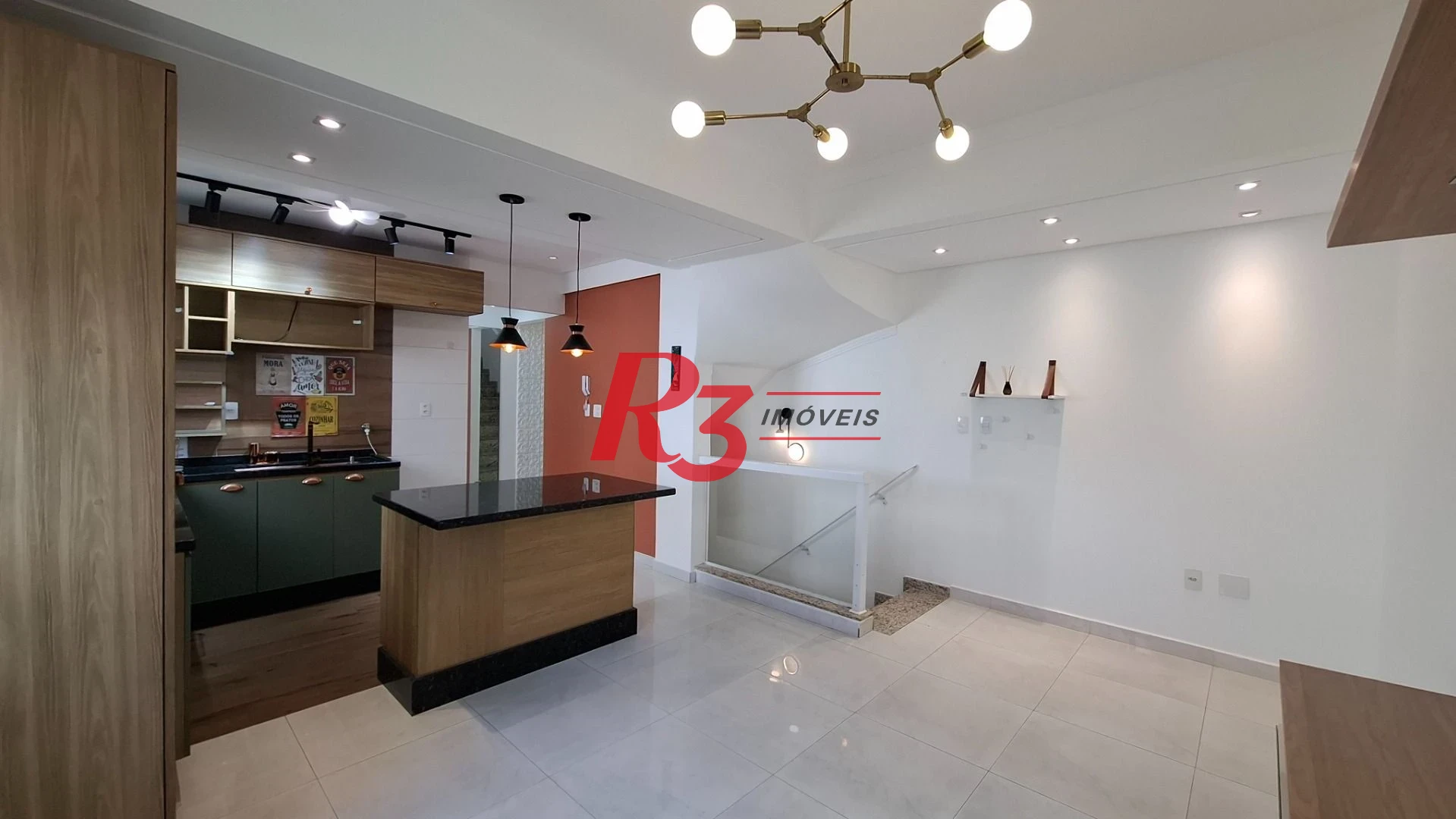 Village com 2 dormitórios para alugar, 88 m² por R$ 4.200,00/mês - Campo Grande - Santos/SP