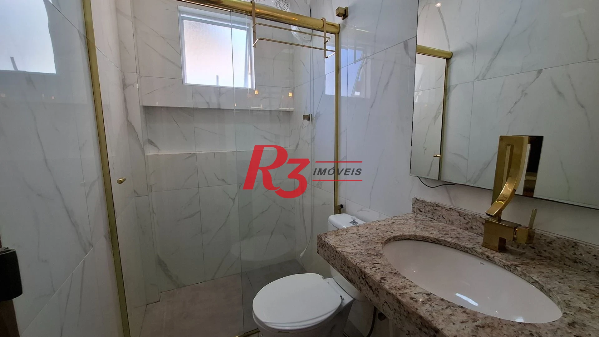 Village com 2 dormitórios para alugar, 88 m² por R$ 4.200,00/mês - Campo Grande - Santos/SP