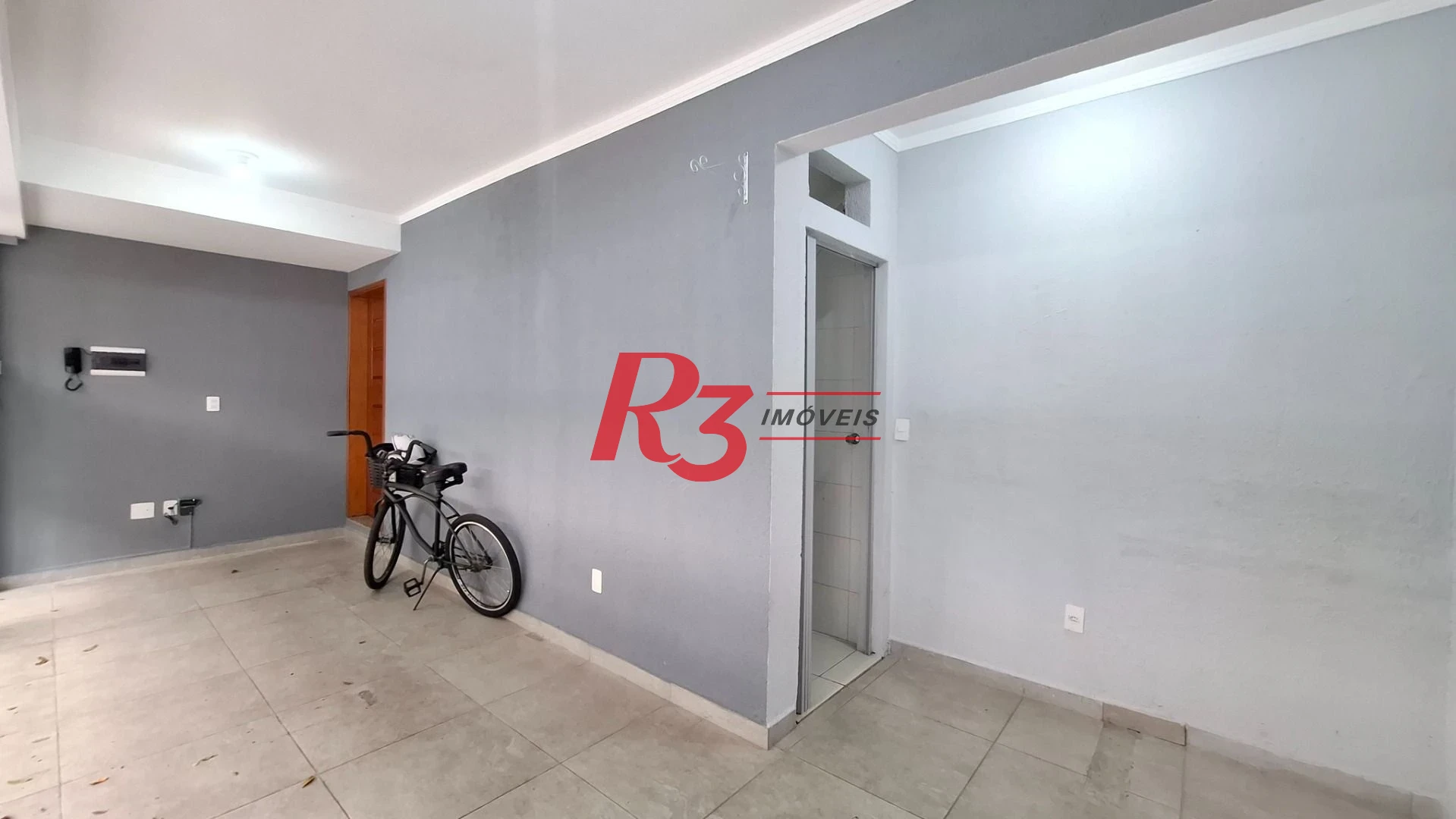 Village com 2 dormitórios para alugar, 88 m² por R$ 4.200,00/mês - Campo Grande - Santos/SP