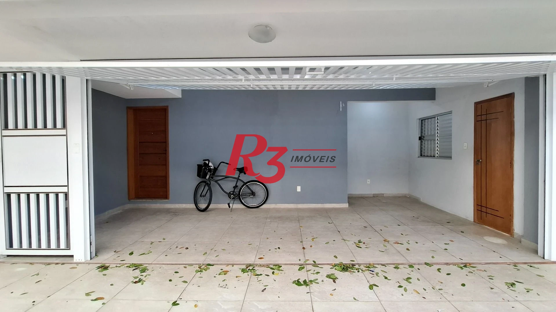 Village com 2 dormitórios para alugar, 88 m² por R$ 4.200,00/mês - Campo Grande - Santos/SP