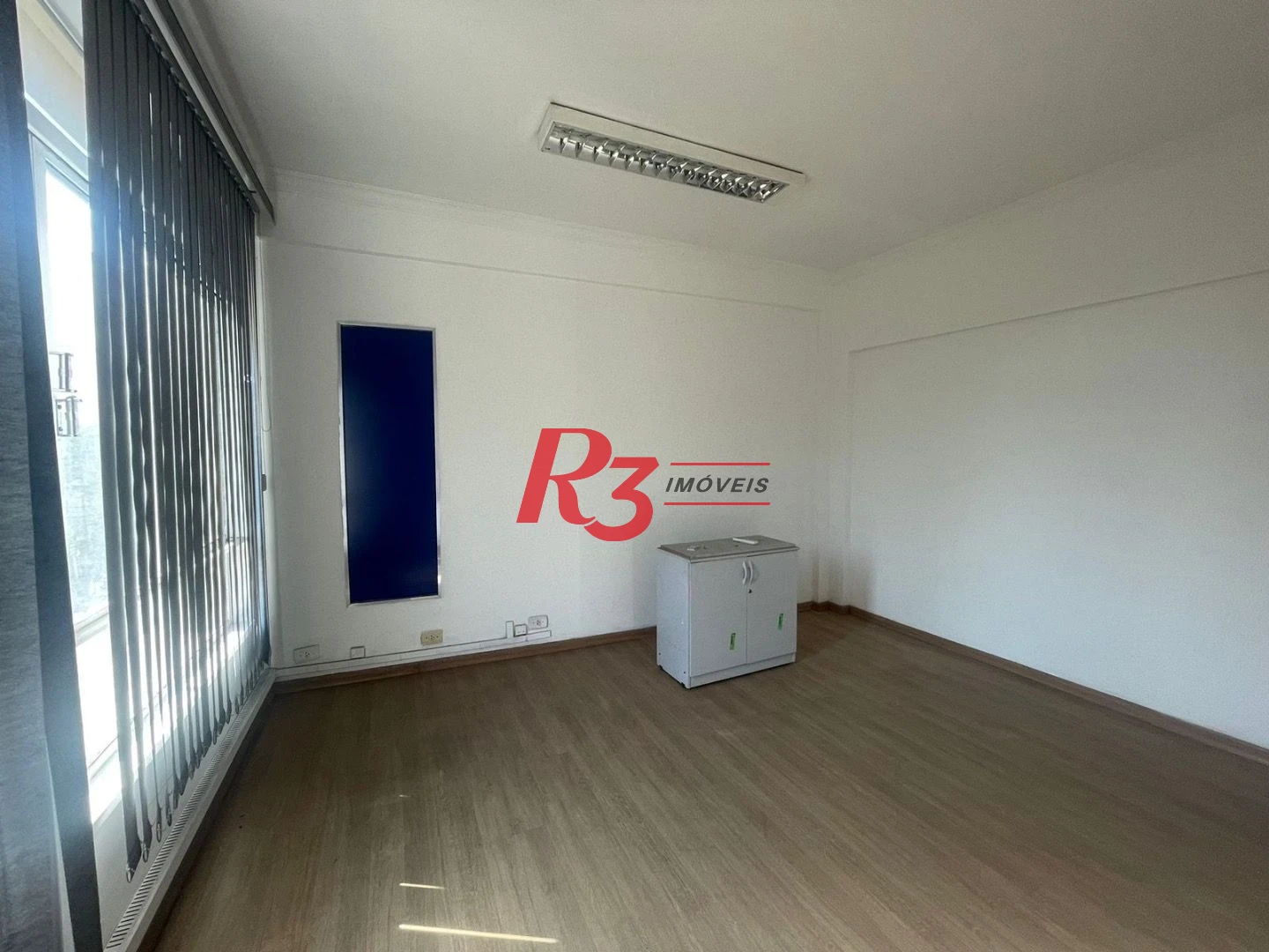 Sala para alugar, 66 m² por R$ 3.100,00/mês - Centro - Santos/SP