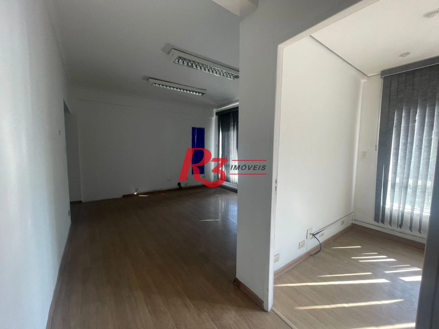 Sala para alugar, 66 m² por R$ 3.100,00/mês - Centro - Santos/SP