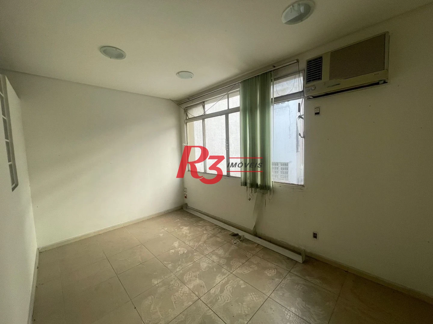 Sala para alugar, 66 m² por R$ 3.100,00/mês - Centro - Santos/SP