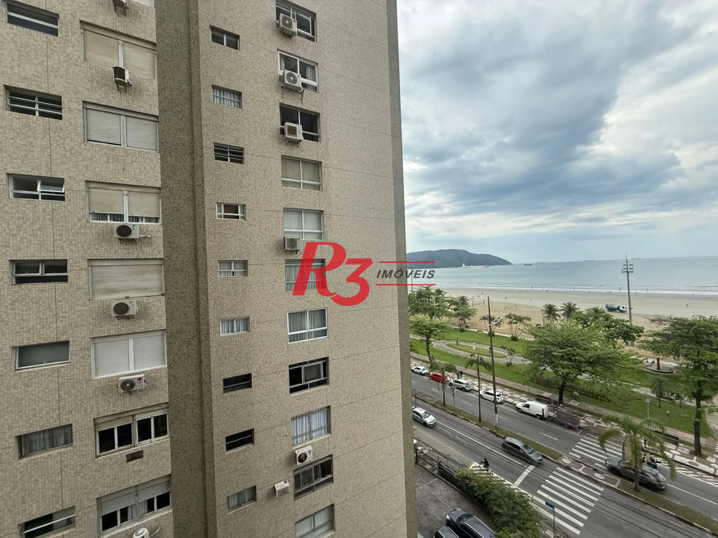 Apartamento com 3 dormitórios à venda, 160 m² por R$ 1.810.000,00 - Boqueirão - Santos/SP