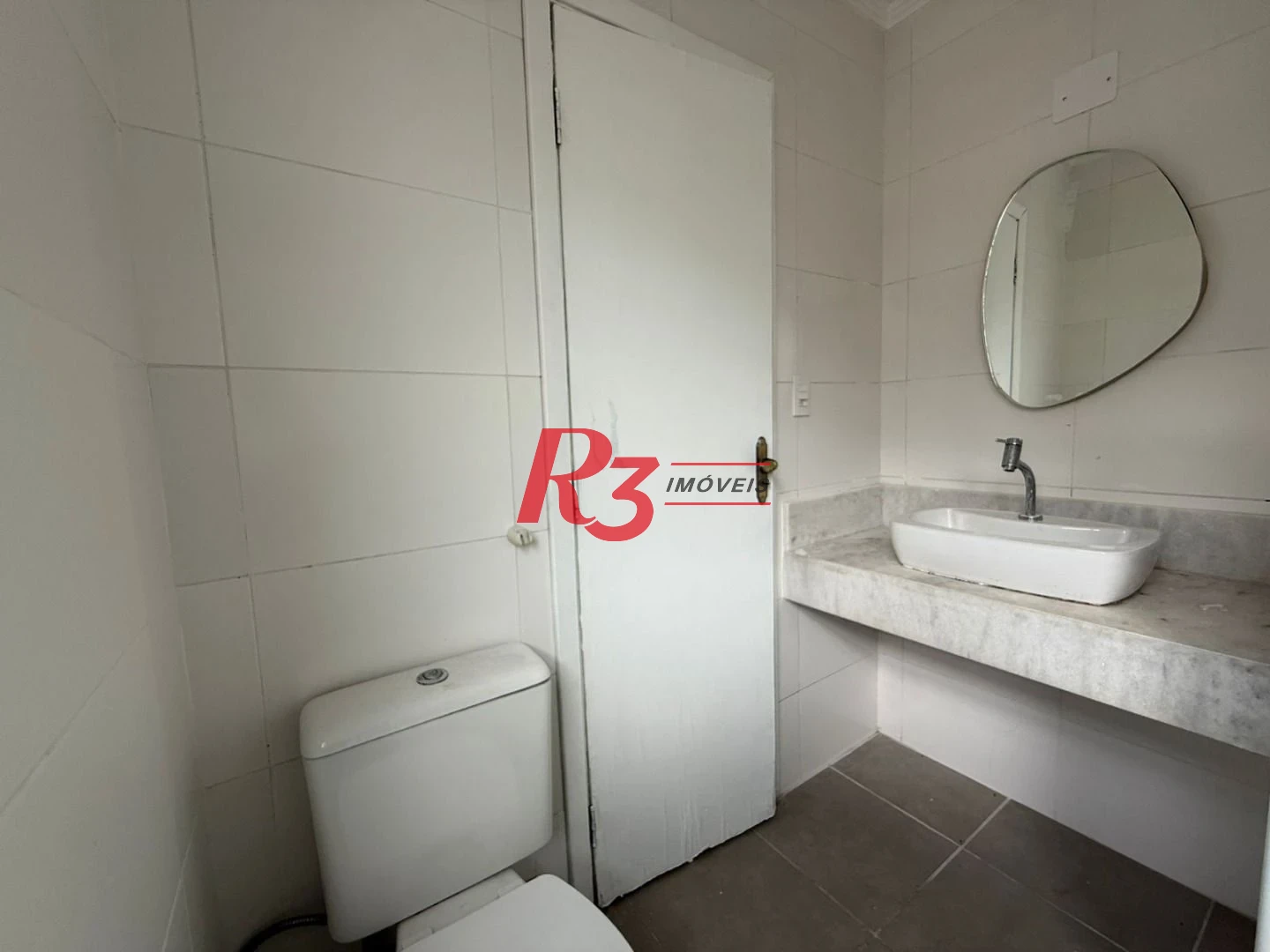 Apartamento com 3 dormitórios à venda, 160 m² por R$ 1.810.000,00 - Boqueirão - Santos/SP