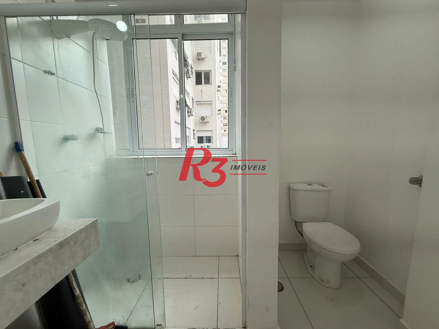 Apartamento com 3 dormitórios à venda, 160 m² por R$ 1.810.000,00 - Boqueirão - Santos/SP
