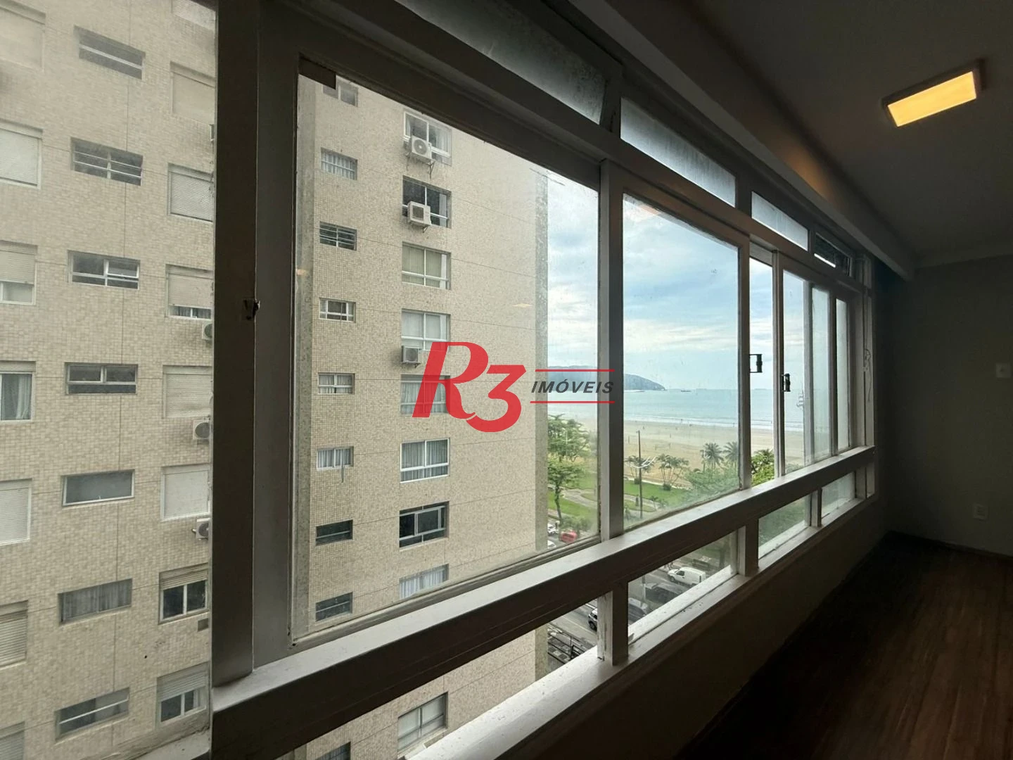 Apartamento com 3 dormitórios à venda, 160 m² por R$ 1.810.000,00 - Boqueirão - Santos/SP