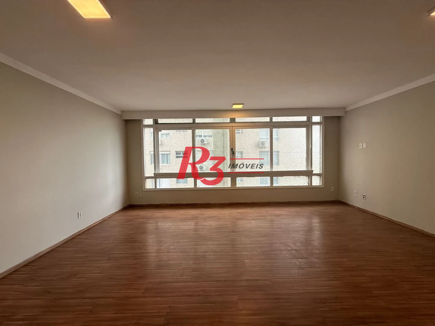 Apartamento com 3 dormitórios à venda, 160 m² por R$ 1.810.000,00 - Boqueirão - Santos/SP