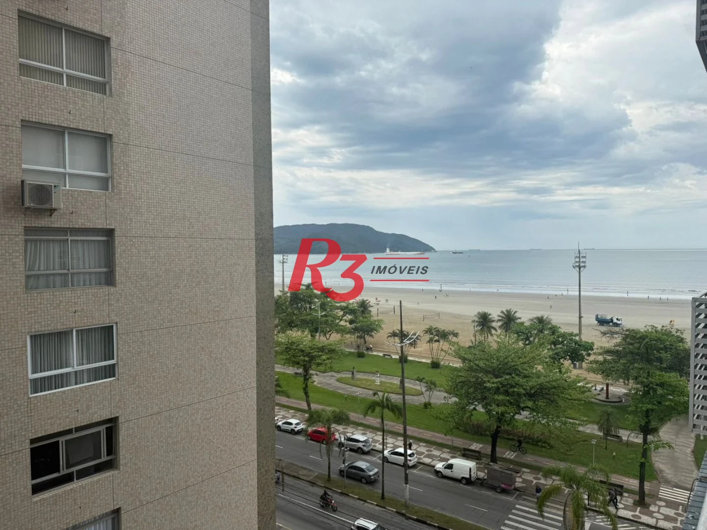 Apartamento com 3 dormitórios à venda, 160 m² por R$ 1.810.000,00 - Boqueirão - Santos/SP