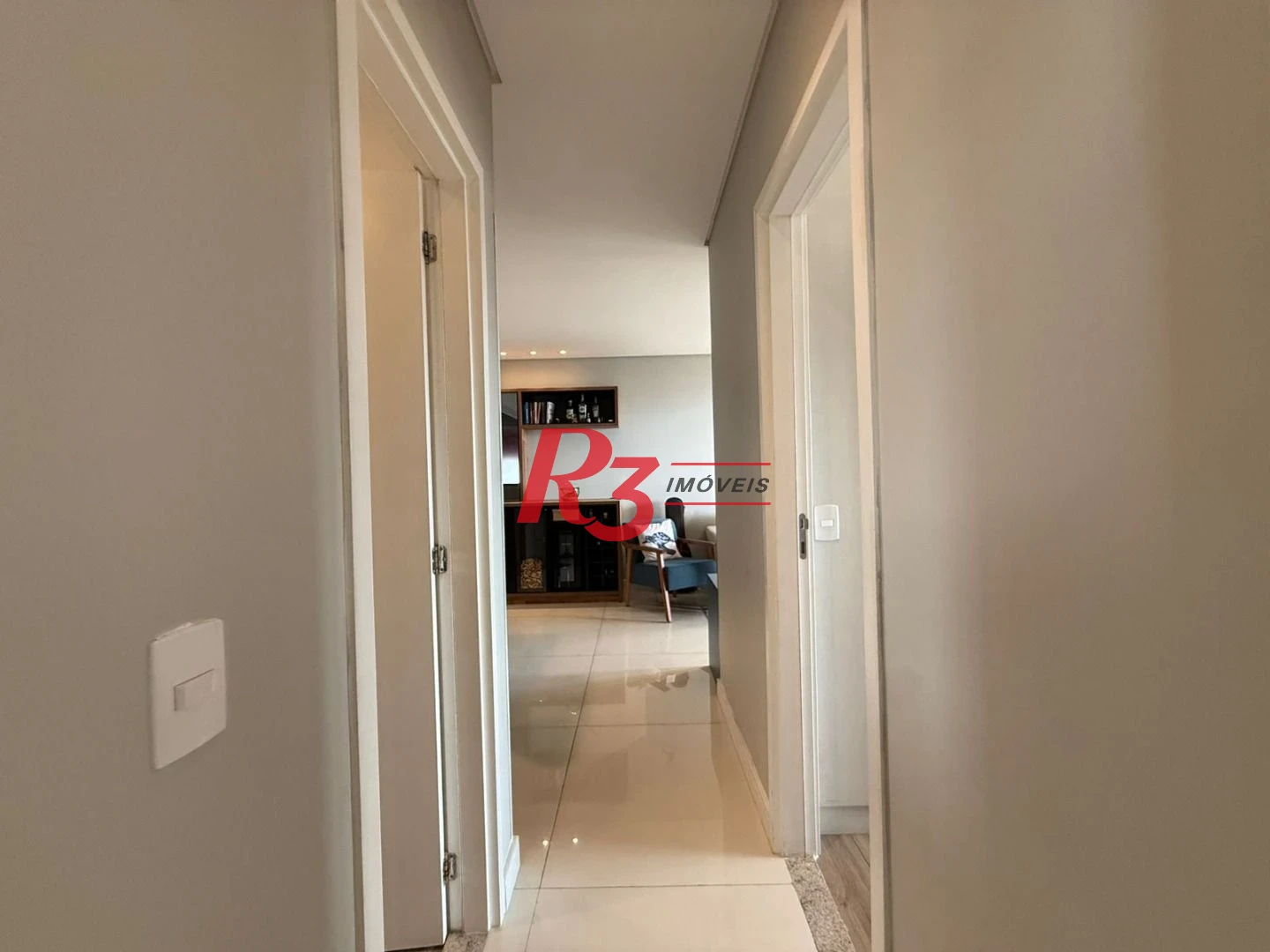 Apartamento com 2 dormitórios à venda, 66 m² por R$ 745.000,00 - Macuco - Santos/SP