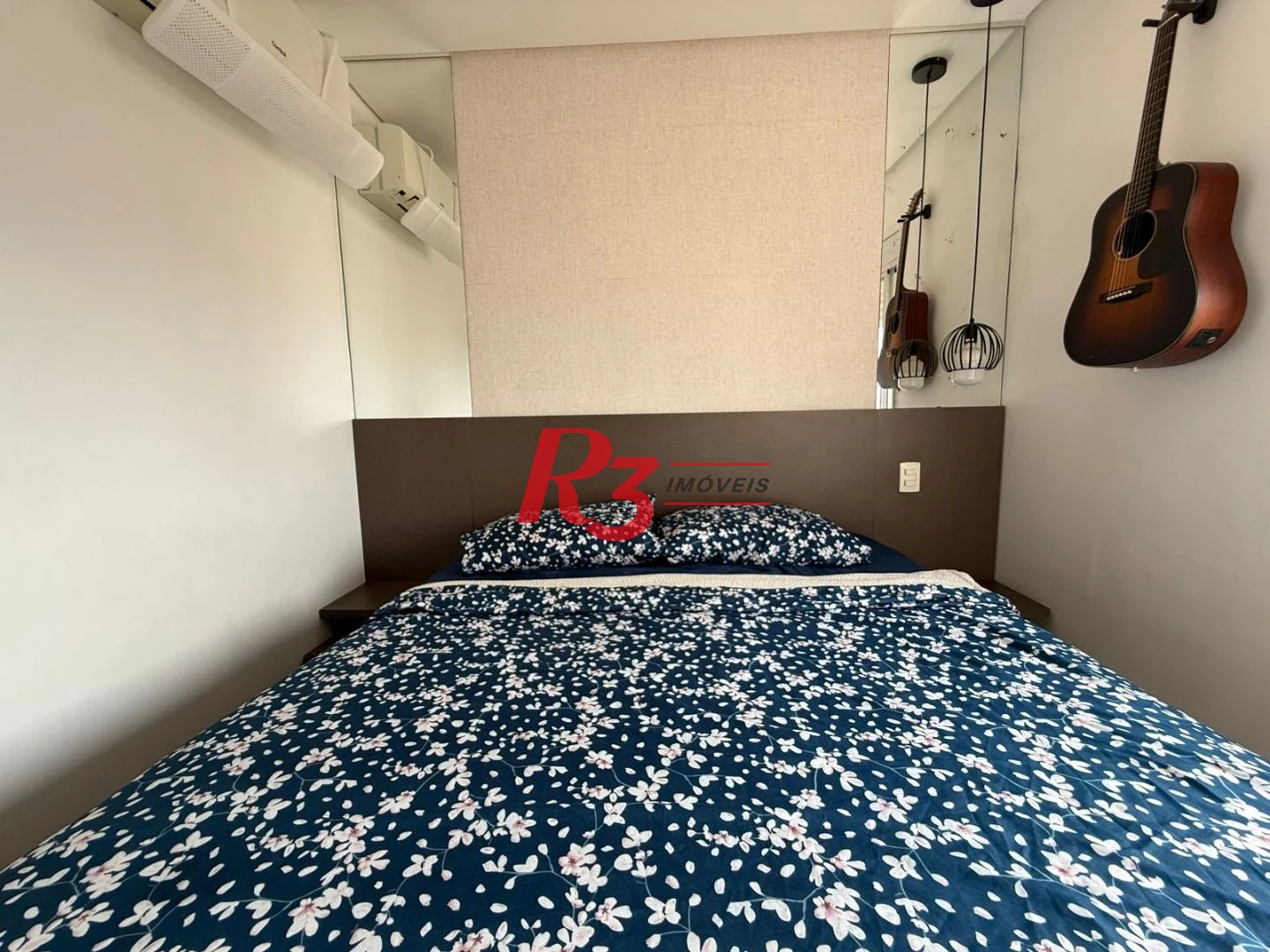 Apartamento com 2 dormitórios à venda, 66 m² por R$ 745.000,00 - Macuco - Santos/SP