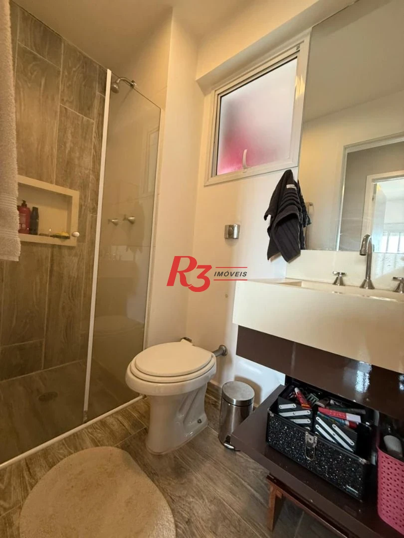 Apartamento com 2 dormitórios à venda, 66 m² por R$ 745.000,00 - Macuco - Santos/SP