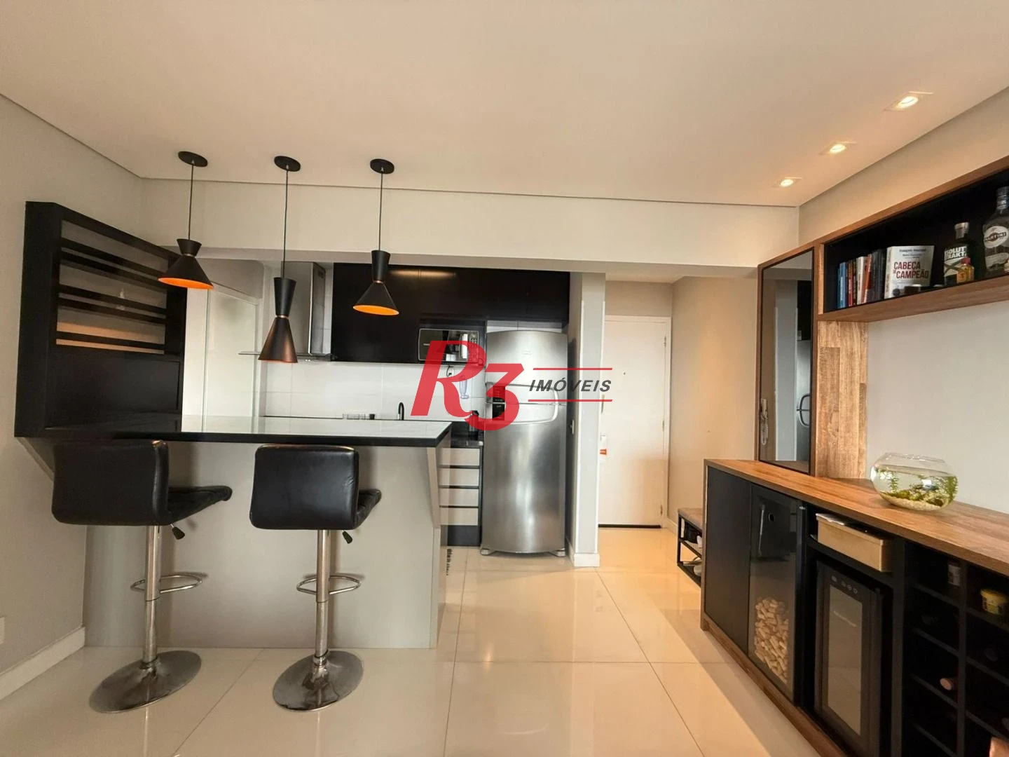 Apartamento com 2 dormitórios à venda, 66 m² por R$ 745.000,00 - Macuco - Santos/SP