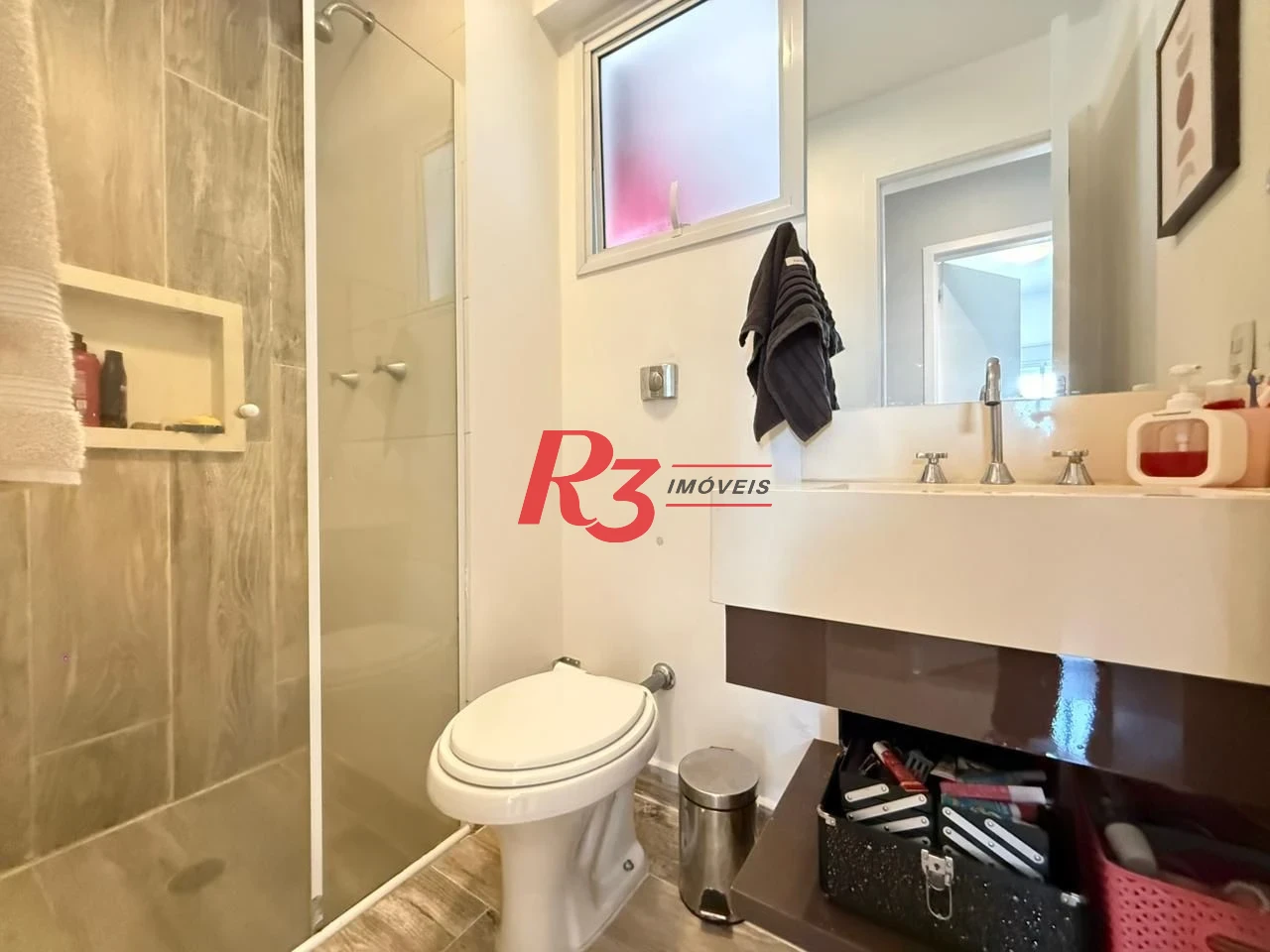 Apartamento com 2 dormitórios à venda, 66 m² por R$ 745.000,00 - Macuco - Santos/SP
