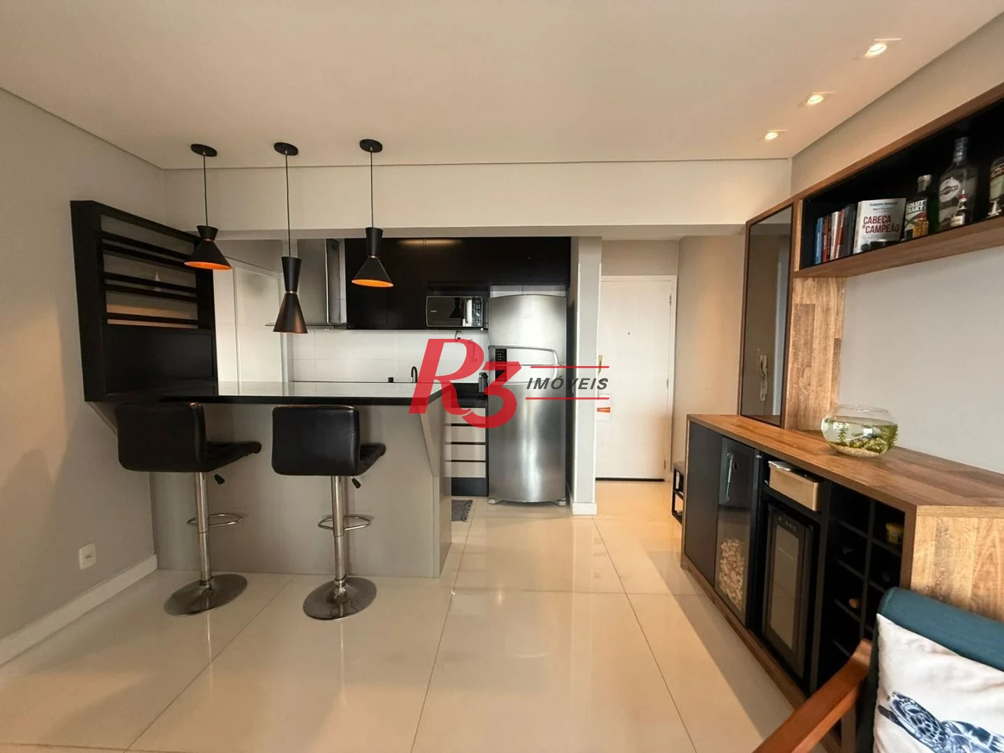 Apartamento com 2 dormitórios à venda, 66 m² por R$ 745.000,00 - Macuco - Santos/SP