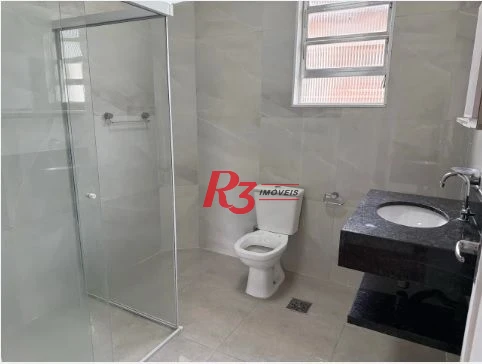 Casa com 2 dormitórios para alugar, 120 m² por R$ 3.100,00/mês - Estuário - Santos/SP