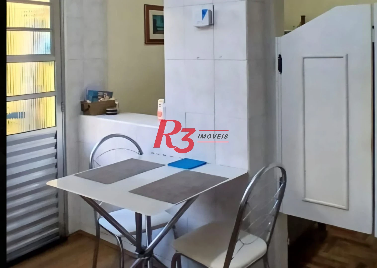 Village com 2 dormitórios à venda, 70 m² por R$ 380.000,00 - Centro - Santos/SP