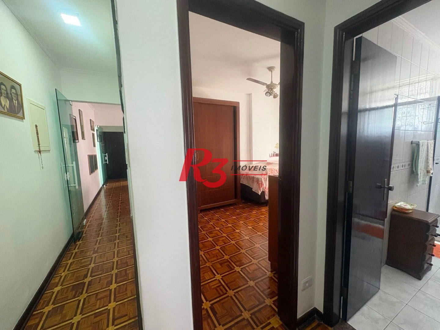 Apartamento com 2 dormitórios à venda, 100 m² por R$ 650.000,00 - Campo Grande - Santos/SP