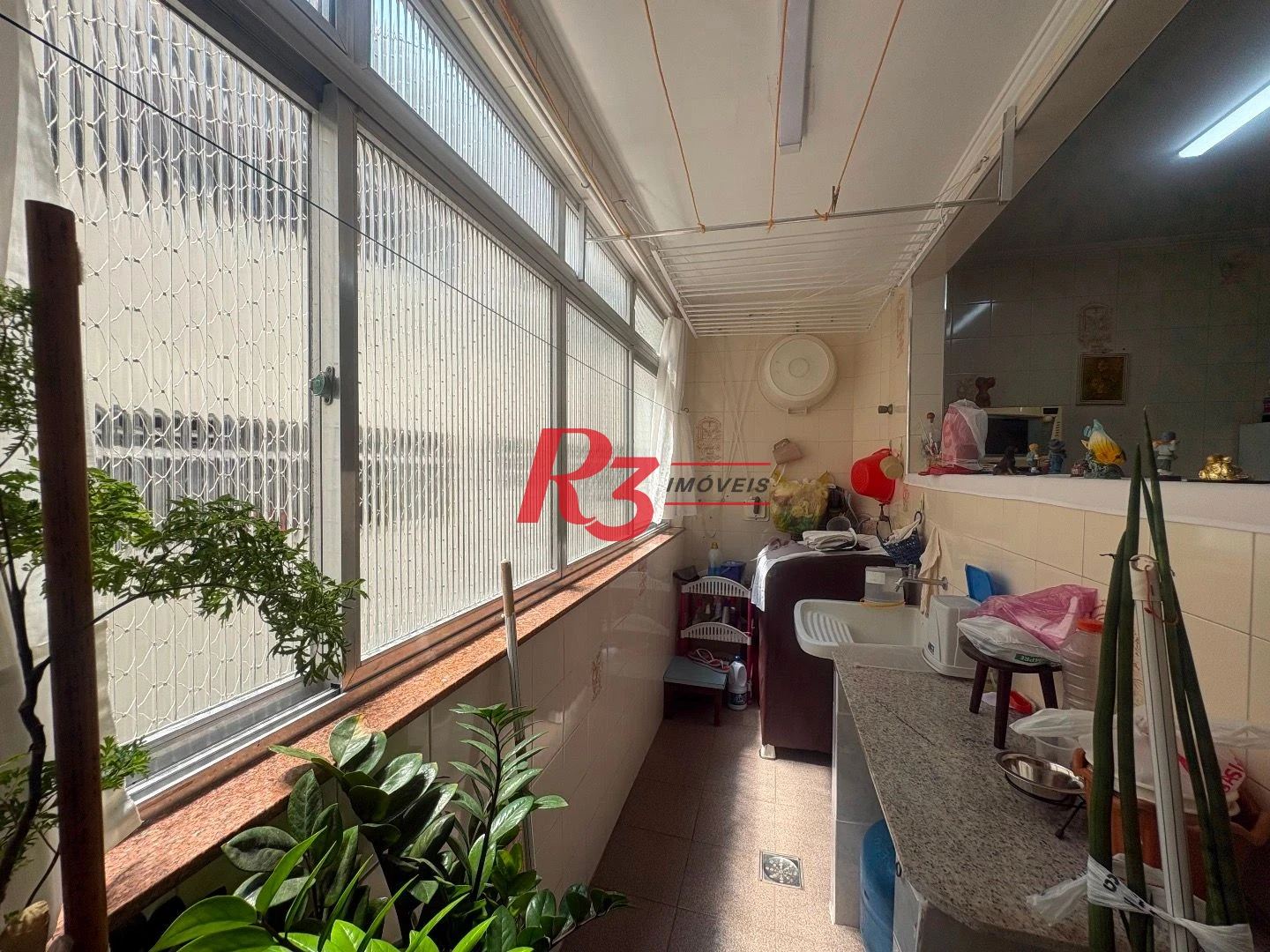 Apartamento com 2 dormitórios à venda, 100 m² por R$ 650.000,00 - Campo Grande - Santos/SP