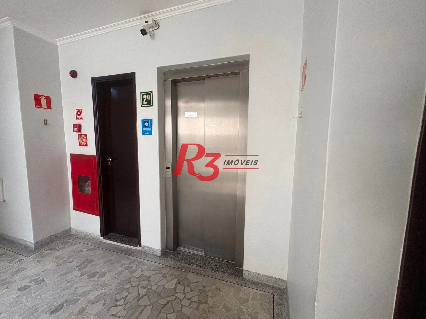 Apartamento com 2 dormitórios à venda, 100 m² por R$ 650.000,00 - Campo Grande - Santos/SP