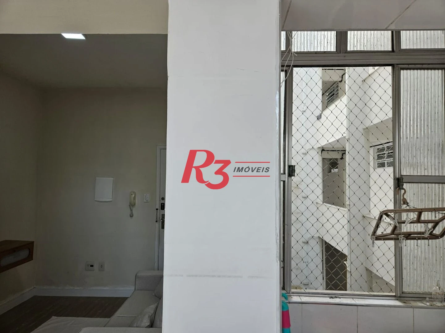 Apartamento com 2 dormitórios à venda, 55 m² por R$ 430.000,00 - Boqueirão - Santos/SP
