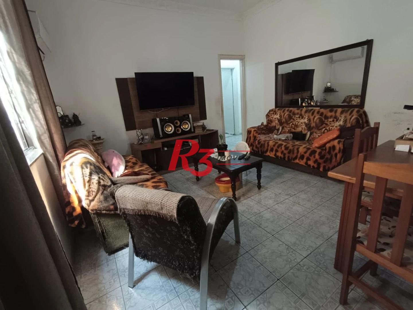 Casa com 3 dormitórios à venda, 68 m² por R$ 470.000,00 - Macuco - Santos/SP