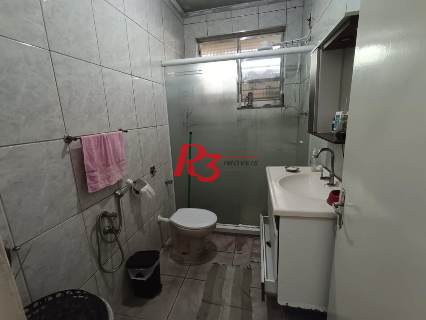 Casa com 3 dormitórios à venda, 68 m² por R$ 470.000,00 - Macuco - Santos/SP