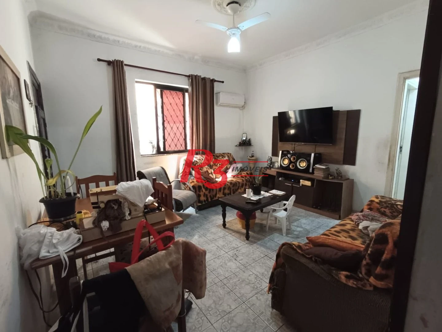 Casa com 3 dormitórios à venda, 68 m² por R$ 470.000,00 - Macuco - Santos/SP