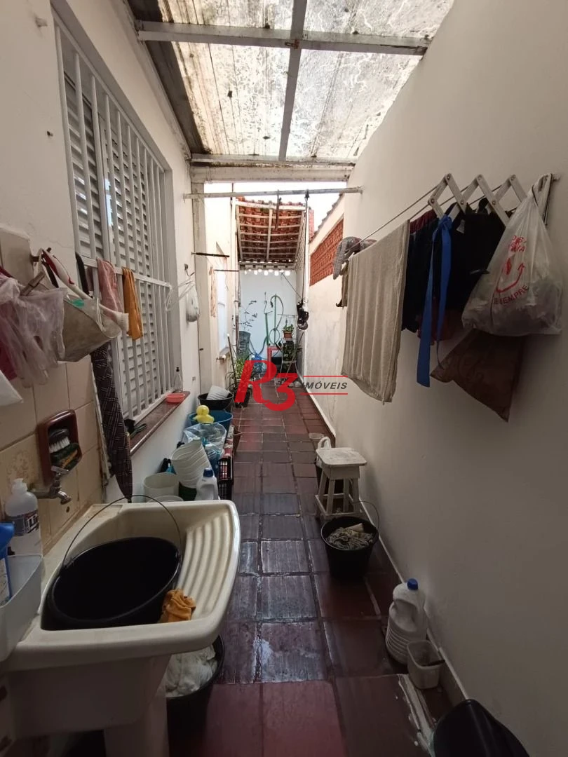 Casa com 3 dormitórios à venda, 68 m² por R$ 470.000,00 - Macuco - Santos/SP