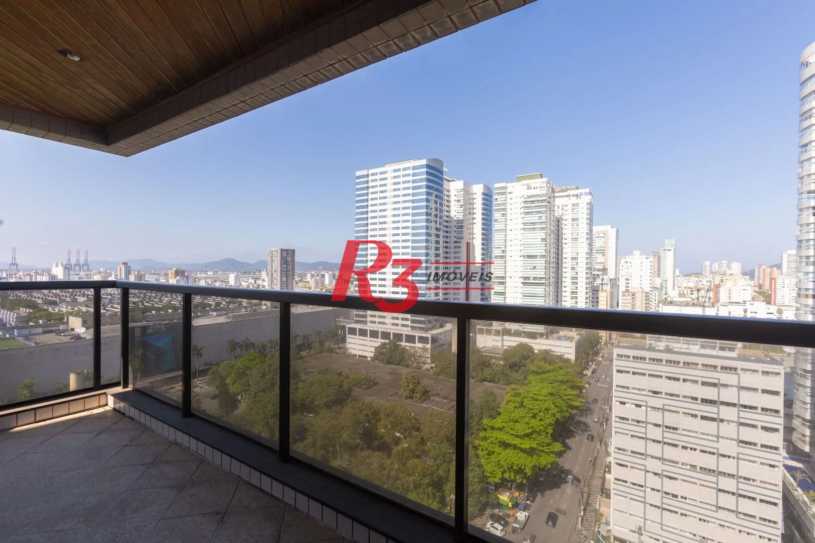 Apartamento com 3 dormitórios à venda, 137 m² por R$ 1.340.000,00 - Aparecida - Santos/SP