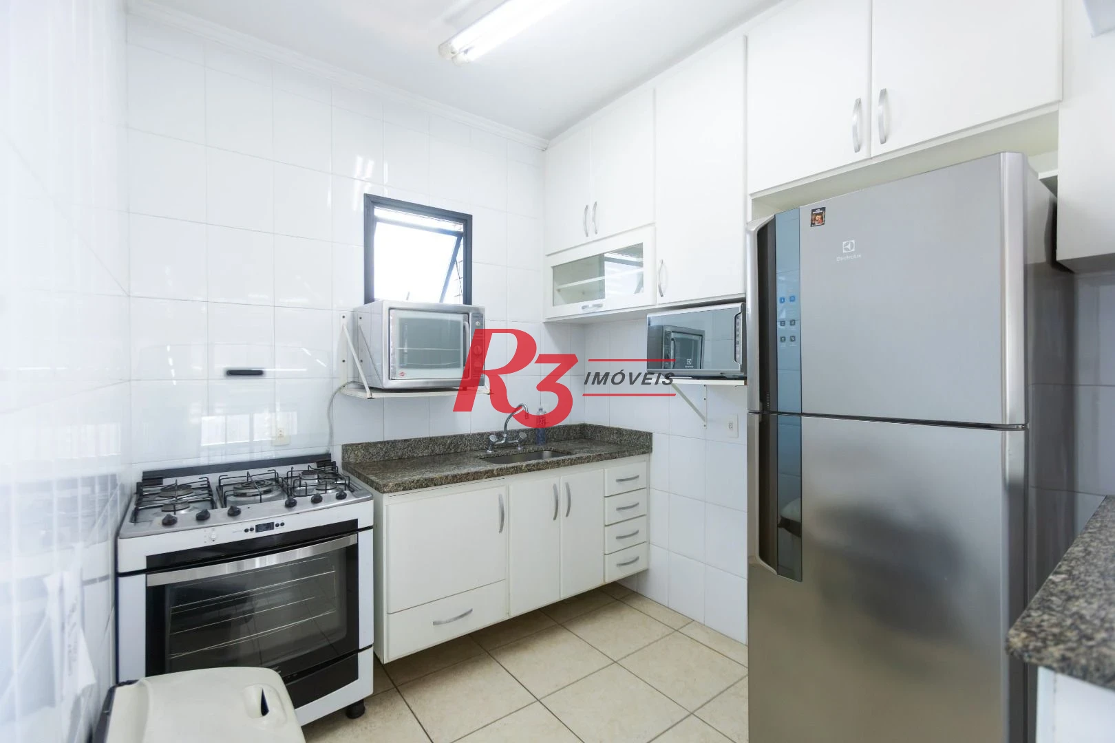 Apartamento com 3 dormitórios à venda, 137 m² por R$ 1.340.000,00 - Aparecida - Santos/SP