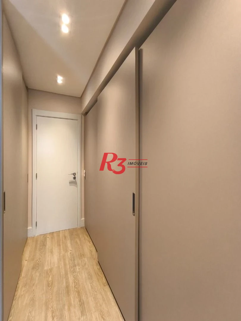 Apartamento com 3 dormitórios à venda, 143 m² por R$ 2.600.000,00 - Boqueirão - Santos/SP