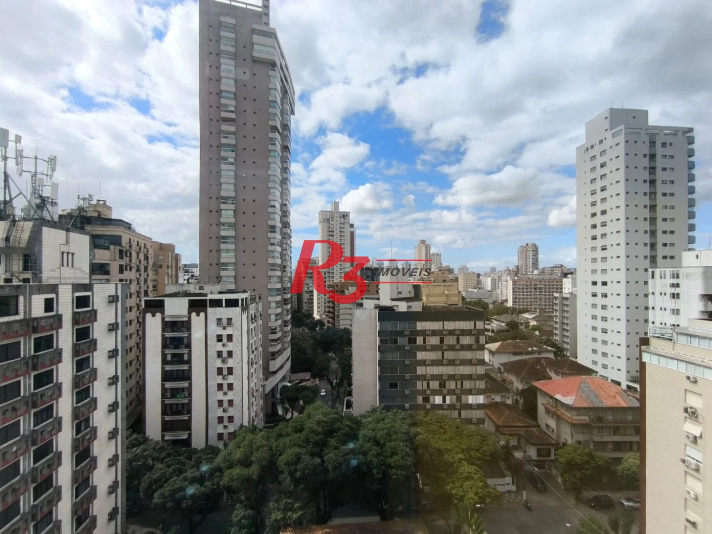 Apartamento com 3 dormitórios à venda, 143 m² por R$ 2.600.000,00 - Boqueirão - Santos/SP
