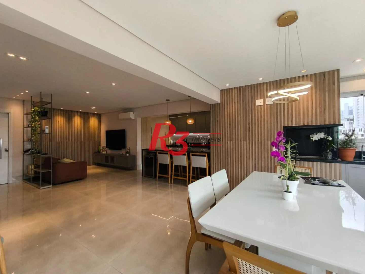 Apartamento com 3 dormitórios à venda, 143 m² por R$ 2.600.000,00 - Boqueirão - Santos/SP