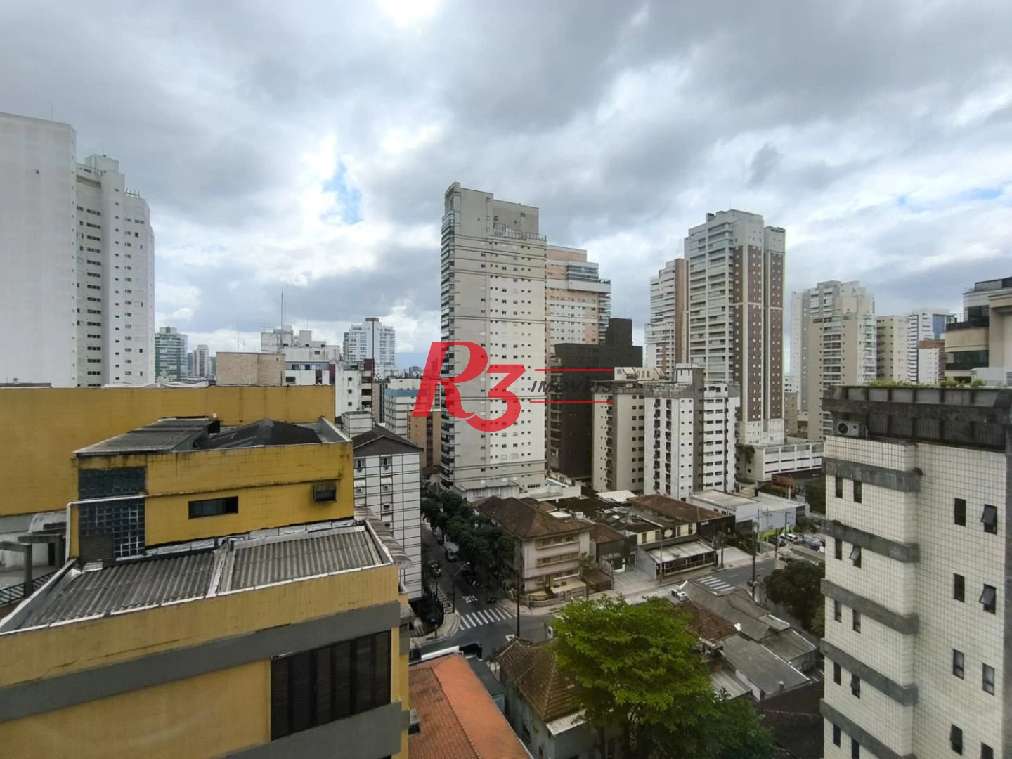 Apartamento com 3 dormitórios à venda, 143 m² por R$ 2.600.000,00 - Boqueirão - Santos/SP