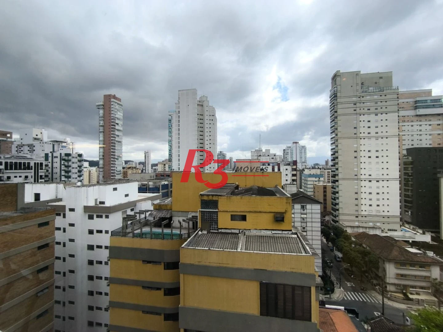 Apartamento com 3 dormitórios à venda, 143 m² por R$ 2.600.000,00 - Boqueirão - Santos/SP