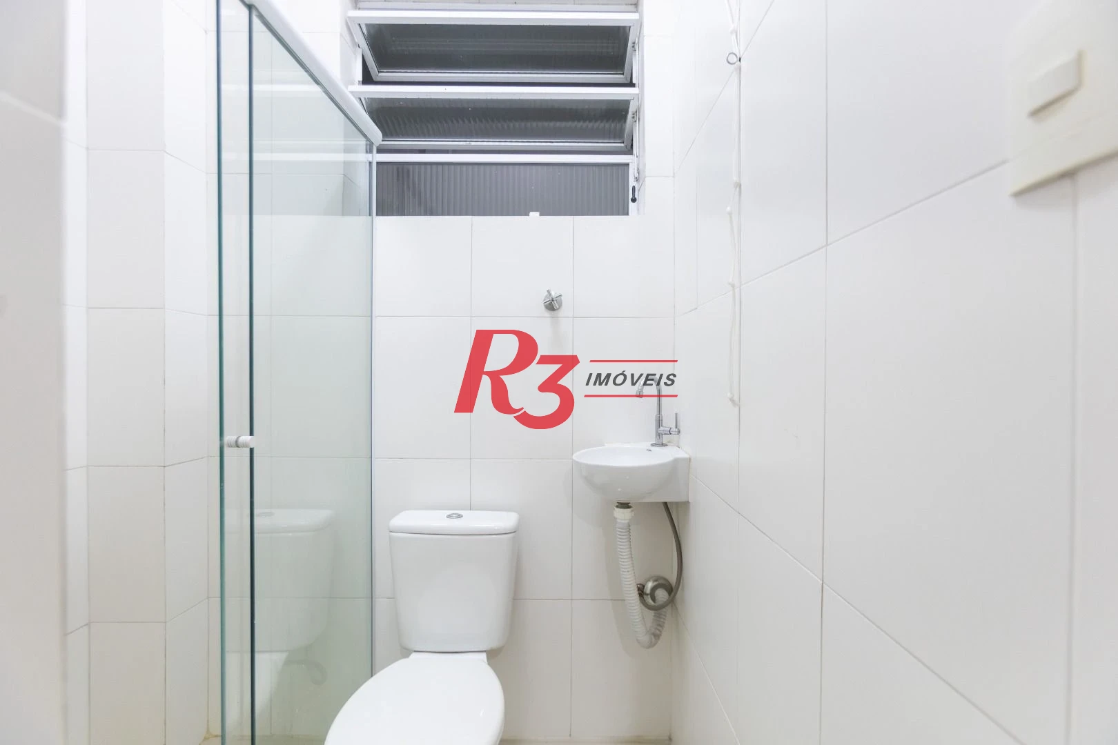 Kitnet com 1 dormitório para alugar, 30 m² por R$ 3.000,00/mês - Boqueirão - Santos/SP