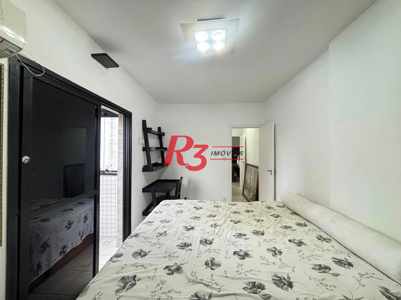 Apartamento com 1 dormitório à venda, 74 m² por R$ 650.000,00 - Ponta da Praia - Santos/SP