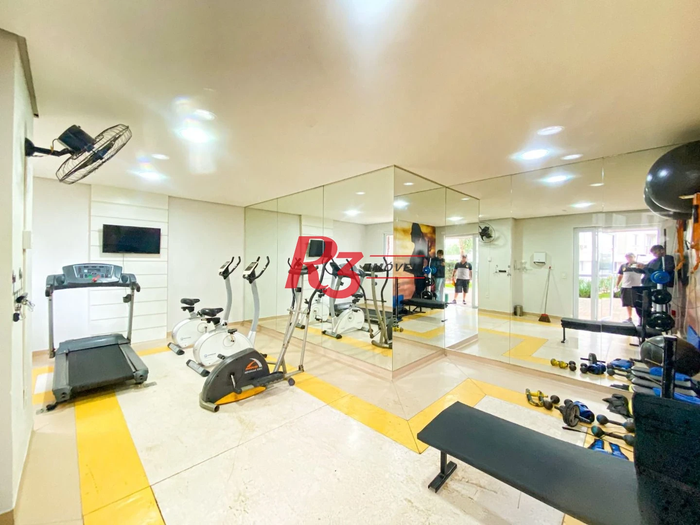 Apartamento com 2 dormitórios à venda, 49 m² por R$ 378.000,00 - Castelo - Santos/SP