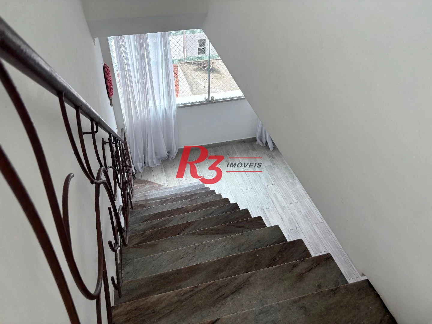 Apartamento Duplex com 3 dormitórios à venda, 144 m² por R$ 1.015.000,00 - Aparecida - Santos/SP