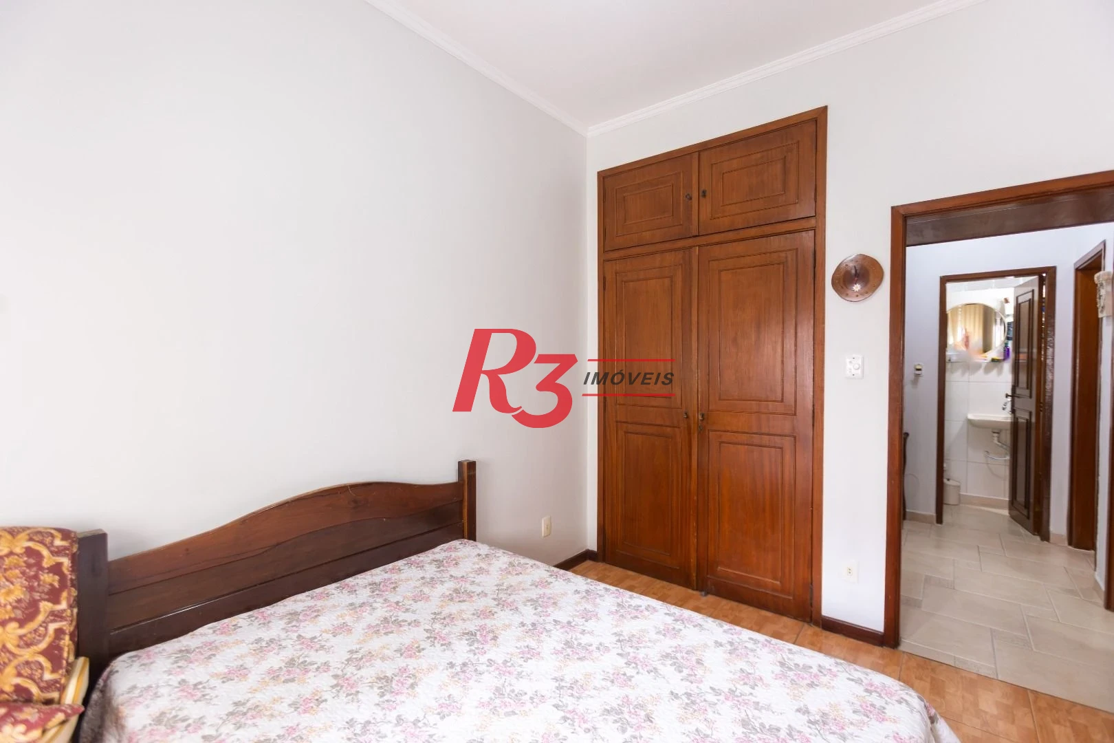 Apartamento com 3 dormitórios à venda, 114 m² por R$ 750.000,00 - Embaré - Santos/SP