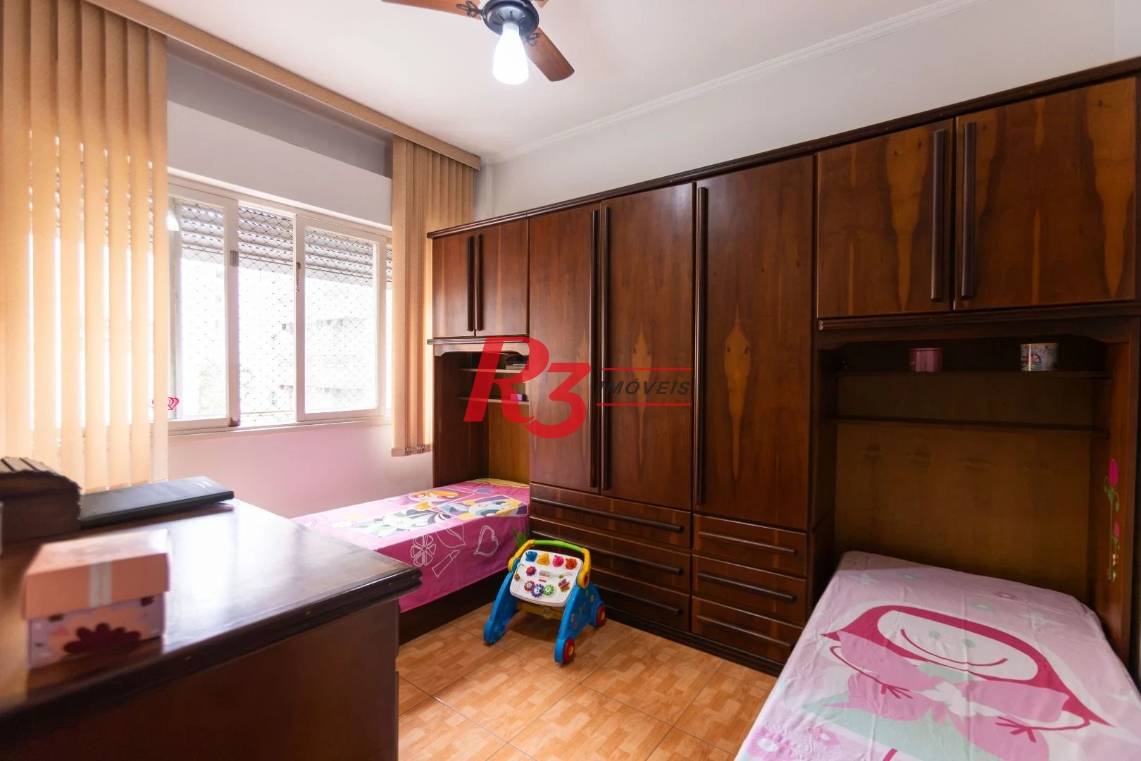 Apartamento com 3 dormitórios à venda, 114 m² por R$ 750.000,00 - Embaré - Santos/SP