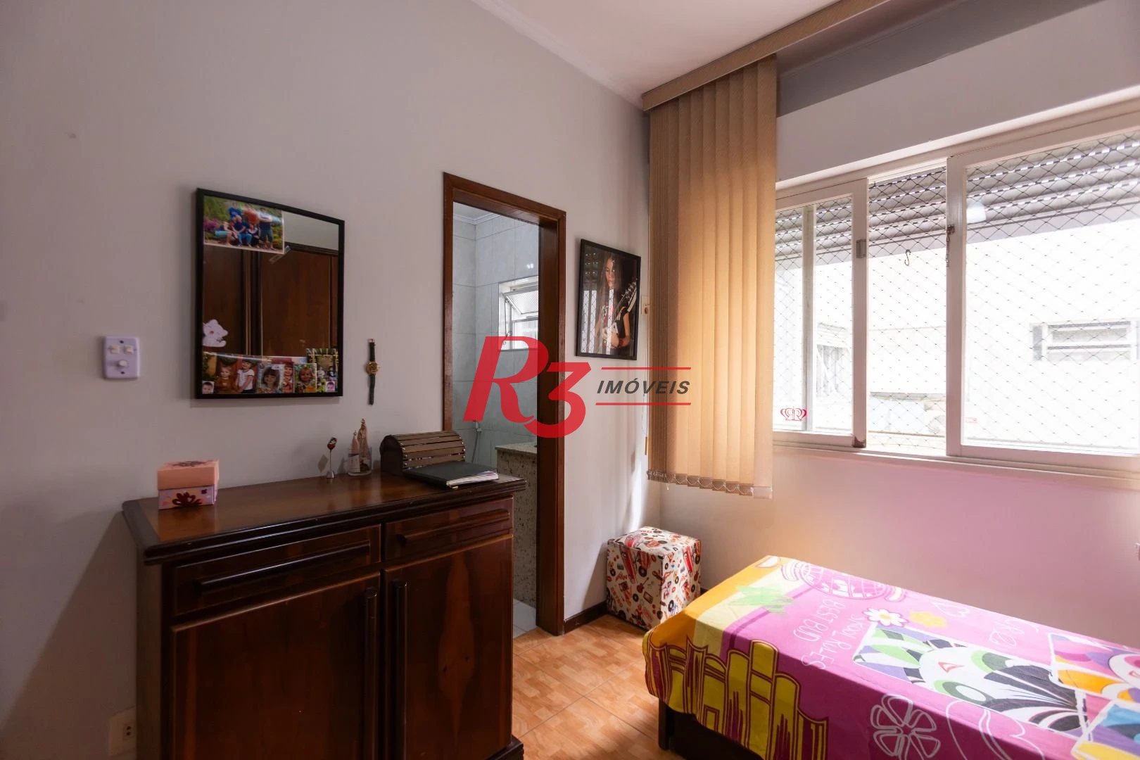 Apartamento com 3 dormitórios à venda, 114 m² por R$ 750.000,00 - Embaré - Santos/SP