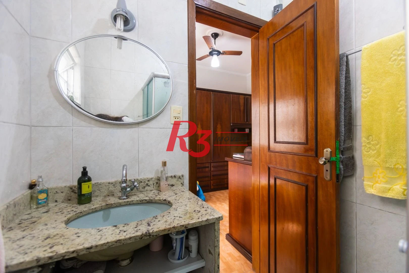 Apartamento com 3 dormitórios à venda, 114 m² por R$ 750.000,00 - Embaré - Santos/SP