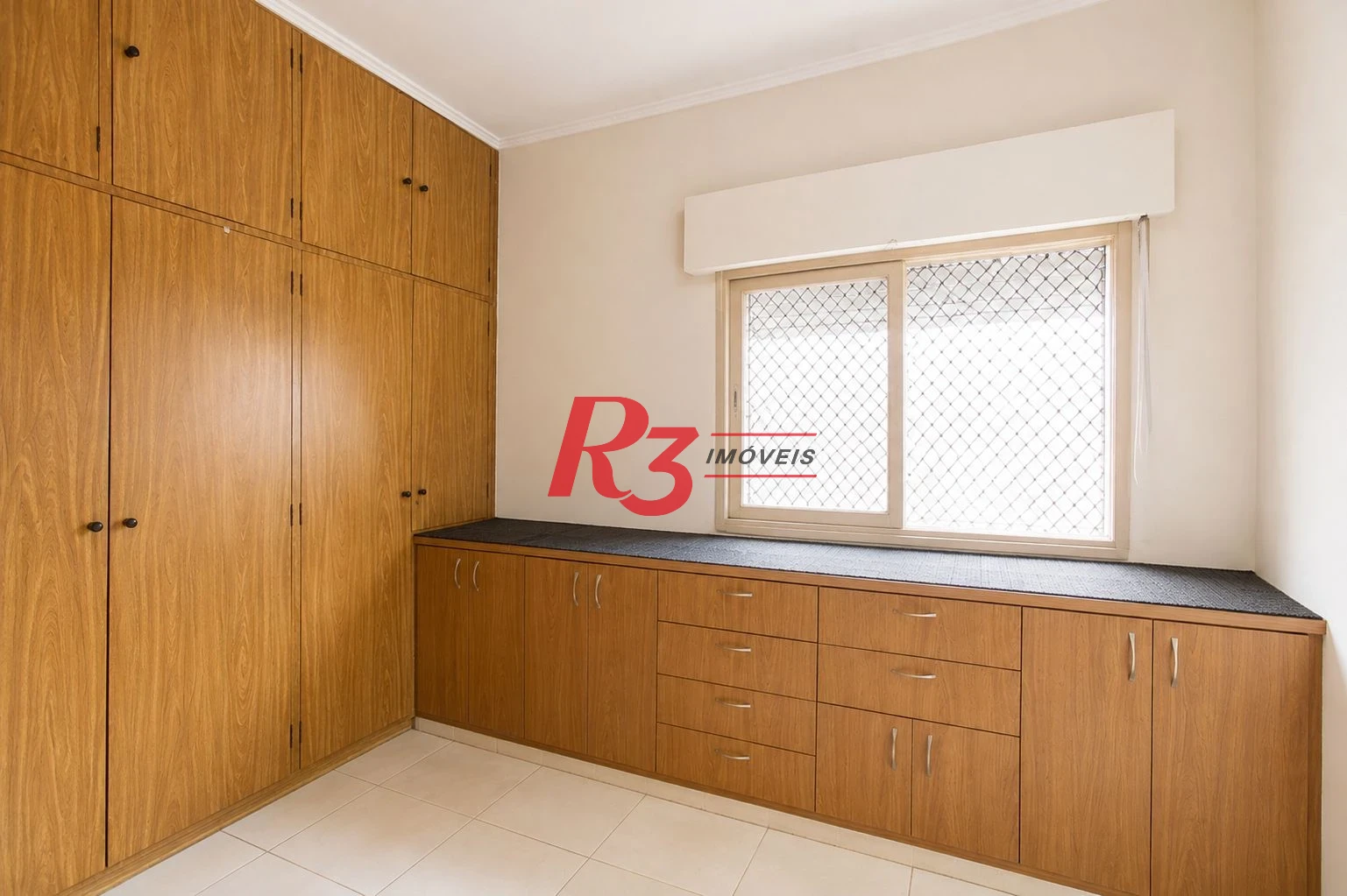 Apartamento com 3 dormitórios à venda, 114 m² por R$ 750.000,00 - Embaré - Santos/SP
