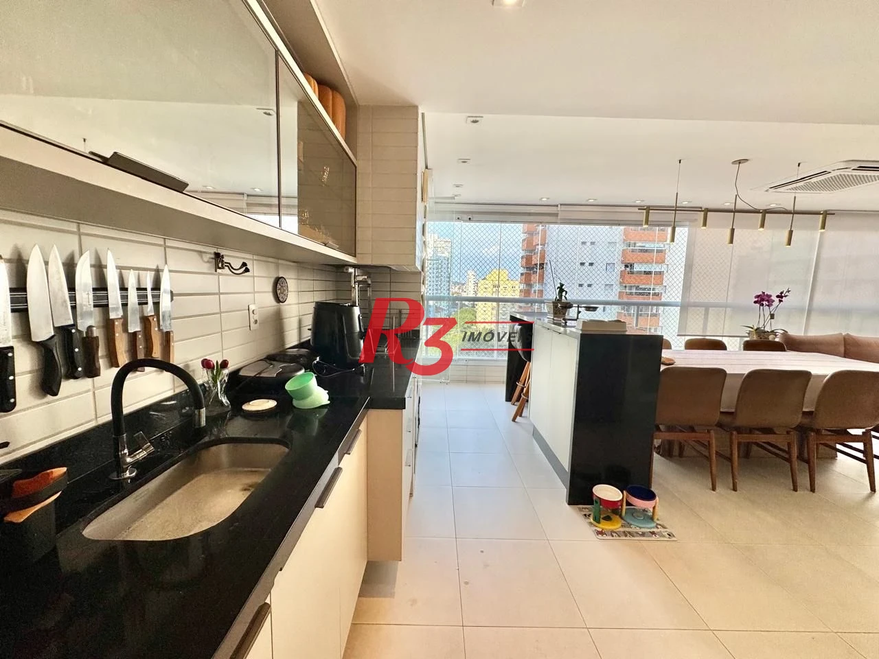 Apartamento com 4 dormitórios à venda, 167 m² por R$ 2.600.000,00 - Boqueirão - Santos/SP