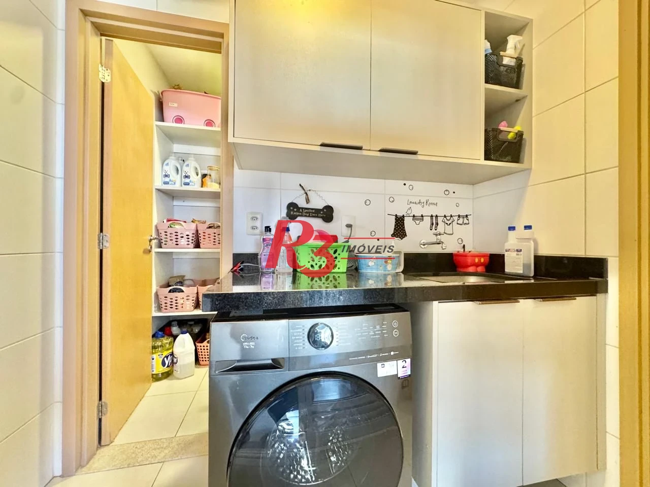 Apartamento com 4 dormitórios à venda, 167 m² por R$ 2.600.000,00 - Boqueirão - Santos/SP