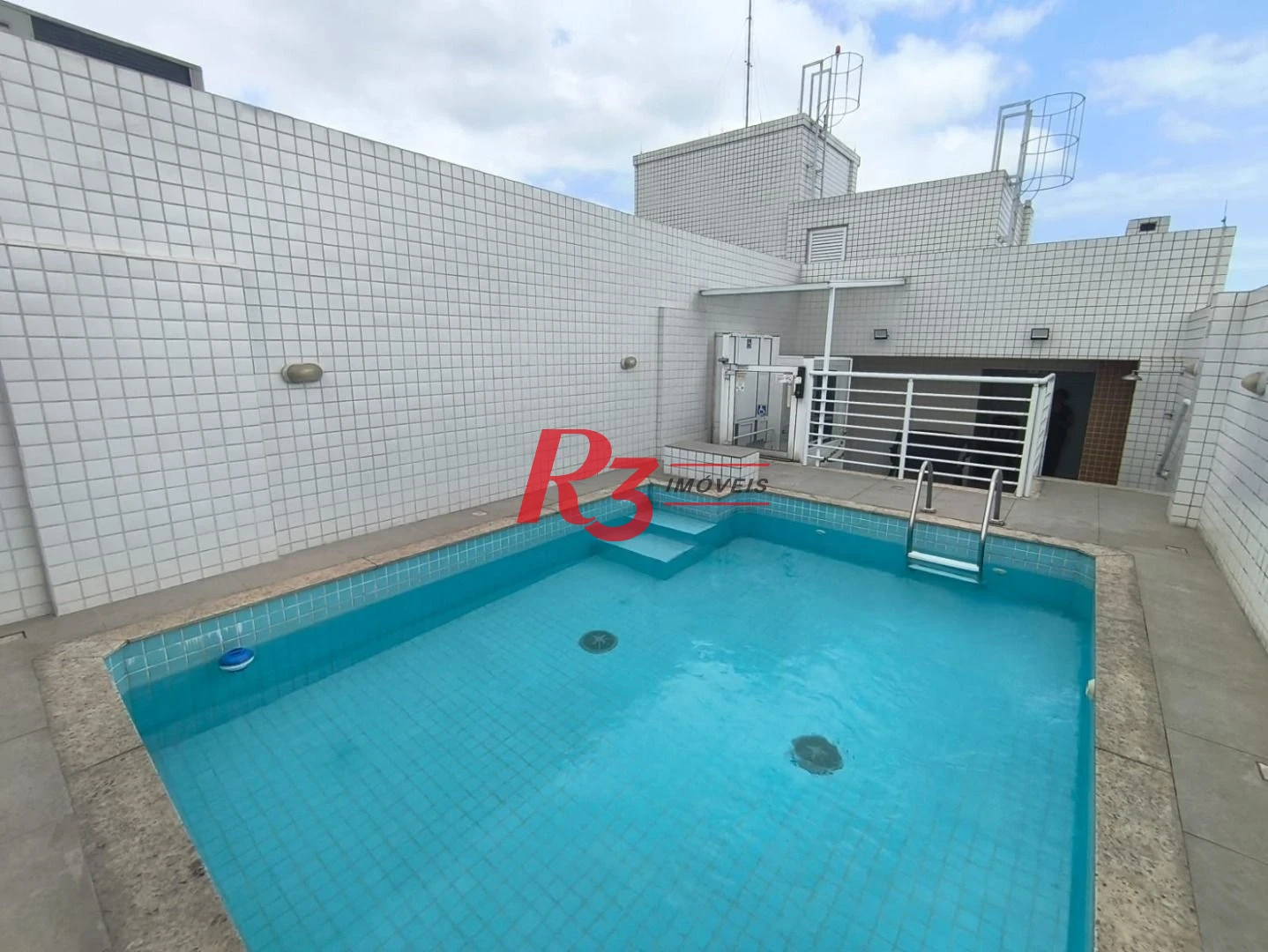 Apartamento com 1 dormitório para alugar, 52 m² por R$ 4.200,00/mês - Boqueirão - Santos/SP